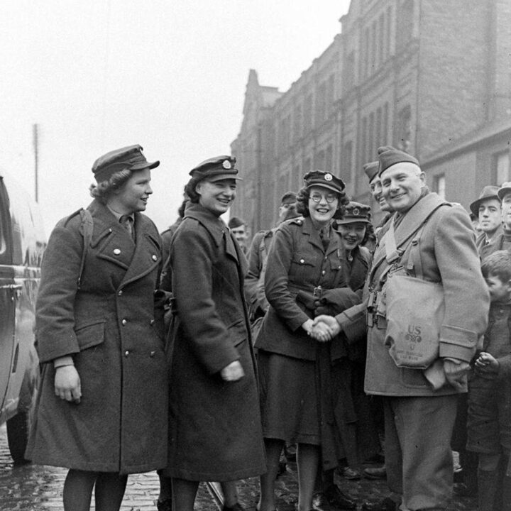 Members of the A.T.S. welcome U.S. Army troops in Belfast on 26th January 1942