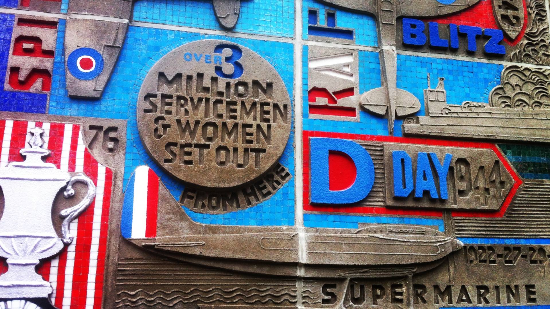 Mural commemorating the events of D-Day, 6th June 1944 on Hamtun Street, Southampton, Hampshire, England.